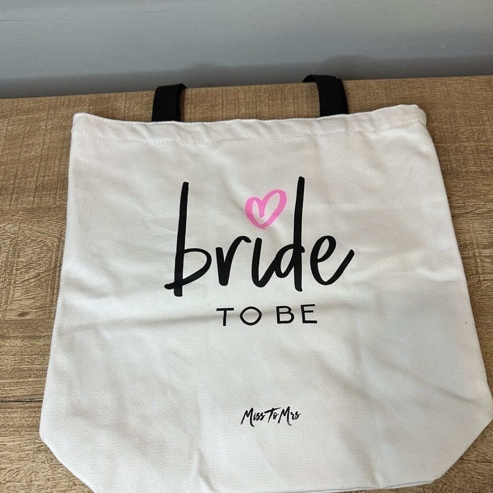 Bride to Be Package - Picture 4 of 10